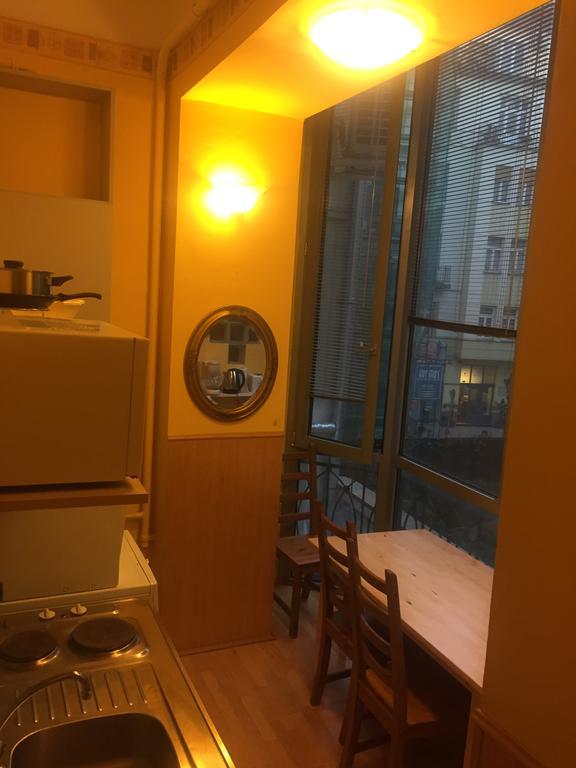 Club Apartments & Rooms بودابست الغرفة الصورة